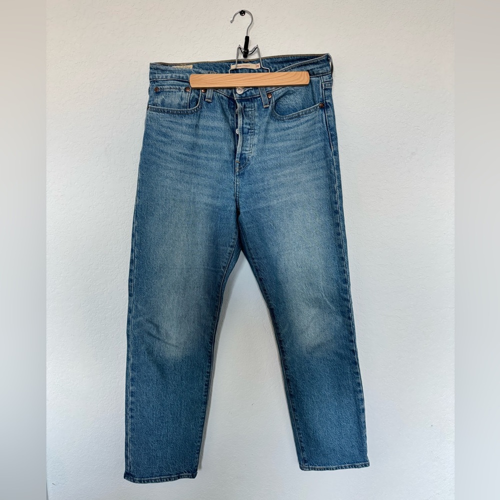 Levi’s High Rise Wedge Straight Jeans